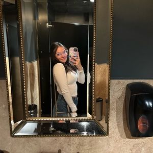 Meet your Posher, Selena